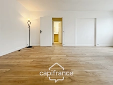  Appartement en excellent état, à louer 2 pièces, 4ème et dernier étage, avec ascenseur et 1 place de parking, à BOISSY SAINT LEGER (94)