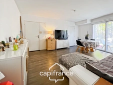Exclusivité – Duplex en rez-de-jardin avec extérieur privatif et stationnement à Ivry-sur-Seine (94), avenue Jean-Jaurès