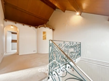 Maison familiale et polyvalente, à Ormesson-sur-Marne, au calme, 4 chambres, dépendance, 2 grands garages, terrain 496 m2