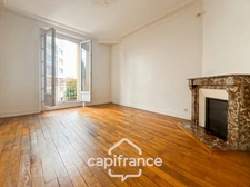 Appartement familial, en parfait état, 5 pièces, 113 m2, à  FONTENAY SOUS BOIS (94), rue Mot, proche RER et Bois