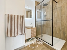 Appartement, en parfait état, à vendre 2 pièces CHELLES (77), rue du Chêne Tordu, avec balcon et parking 