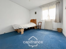 Saint-Maur-des-Fossés – Adamville, maison individuelle de plus de 110 m² – 6 pièces, 4 chambres – Jardin et garage