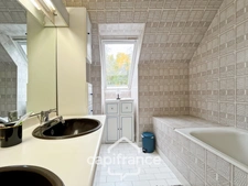 Maison familiale, à vendre, 7 pièces VILLECRESNES (94), 200 m2, avec jardin, quartier résidentiel, au calme