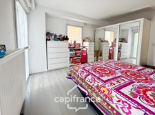 Exclusivité – Duplex en rez-de-jardin avec extérieur privatif et stationnement à Ivry-sur-Seine (94), avenue Jean-Jaurès