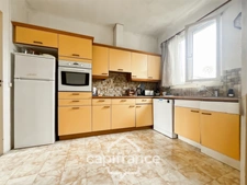 Saint-Maur-des-Fossés – Adamville, maison individuelle de plus de 110 m² – 6 pièces, 4 chambres – Jardin et garage