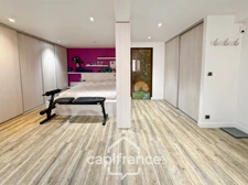 LE PERREUX SUR MARNE (94) LE PERREUX-SUR-MARNE – MAISON FAMILIALE DE 262,50 M² EN PARFAIT ETAT– 4 SUITES – JARDIN AVEC PISCINE HORS SOL – GARAGE DOUBLE