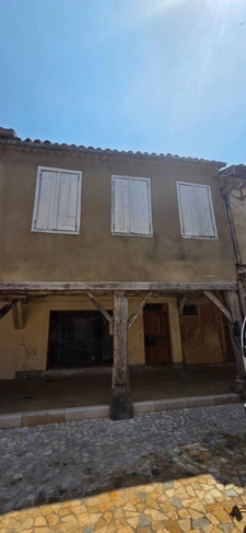 Maison à vendre 6 pièces  ()