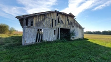 Maison en pierre et colombages, à vendre 4 pièces LAGRANGE (40)