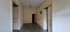 8-room apartment for sale in Cazaubon (32)