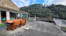 GRANDE MAISON avec piscine Idéal pour 2 familles souhaitant partager des espaces extérieurs communs ou projet de location
