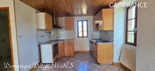Ardèche, ensemble charmant de 2 maisons en pierres, avec terrasses, caves voutées et terrains attenants