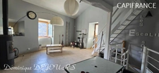 Très Belle Maison en pierres dominant la Vallée de l'Eyrieux avec une vue splendide. 3 chambres, un grand séjour et une piscine.