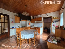 Ardèche, stone house in a preserved and quiet location - 137m² living space - garage - land