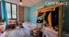 GRANDE MAISON avec piscine Idéal pour 2 familles souhaitant partager des espaces extérieurs communs ou projet de location