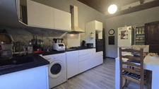  Maison de village en pierre avec terrasse, grand séjour, cuisine équipée, 4 chambres, atelier et caves, à DUNIERE SUR EYRIEUX (07), à 35 mn de Valence (26)