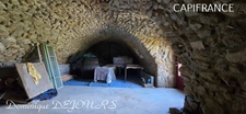 Ardèche, ensemble charmant de 2 maisons en pierres, avec terrasses, caves voutées et terrains attenants