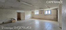 Grande maison familiale de 230m² + Studio indépendant avec un jardin, une belle terrrasse, ainsi qu'un grand local commercial de 218m² 