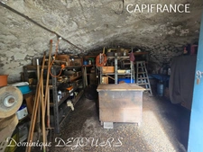 Ardèche, stone house in a preserved and quiet location - 137m² living space - garage - land