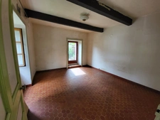 Grande maison avec un garage, un jardin sur une parcelle de 740m² + un terrain 200 m² proche mais non attenant