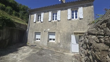 Jolie maison à Issamoulenc (Ardèche), au cœur du Parc naturel régional des Monts d’Ardèche.