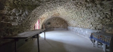 Ardèche, ensemble charmant de 2 maisons en pierres, avec terrasses, caves voutées et terrains attenants
