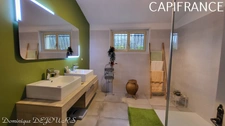 Sud-est de la France, en Ardèche à Privas (préfecture) magnifique maison d'architecte de 250m² habitable sur 3600m² de terrain - Piscine - Exposition sud et Vue dégagée