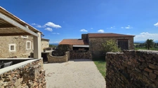  Propriété d'Exception Rénovée – 7 hectares - Étang privée - vue panoramique - Piscine - Source