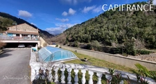GRANDE MAISON avec piscine Idéal pour 2 familles souhaitant partager des espaces extérieurs communs ou projet de location