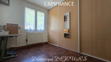 A PRANLES, à 15mn de PRIVAS – Maison de 117 m² sur terrain de 8400 m² – Sous-sol complet - Environnement calme et naturel et sans vis-à-vis – Piscine