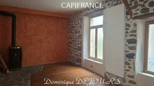 Ardèche, Vallée de l'Eyrieux, à St Sauveur de Montagut au coeur du village Maison à vendre de 105 m² avec terrain attenant 160m²