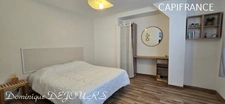 Grande maison familiale de 230m² + Studio indépendant avec un jardin, une belle terrrasse, ainsi qu'un grand local commercial de 218m² 