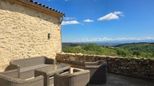  Propriété d'Exception Rénovée – 7 hectares - Étang privée - vue panoramique - Piscine - Source