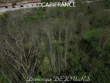 ARDECHE - VALLÉE DE L'EYRIEUX - LE CHEYLARD - GRANGES EN PIERRES de 120M² - TERRAIN 2HA dont 1200m² en zone UCA