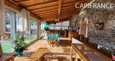 GRANDE MAISON avec piscine Idéal pour 2 familles souhaitant partager des espaces extérieurs communs ou projet de location
