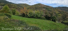 Ardèche, à 5 mn en voiture de St Pierreville au coeur du parc national des Monts d'Ardèche, spacieuse maison de 178m² avec une grande dépendance de 200m² sur 2 niveaux à aménager