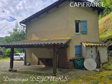 Ardèche, stone house in a preserved and quiet location - 137m² living space - garage - land
