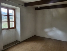Grande maison avec un garage, un jardin sur une parcelle de 740m² + un terrain 200 m² proche mais non attenant