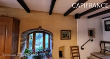 Demeure prestigieuse du XIV siècle au coeur de la belle vallée de l’Eyrieux en Ardèche, , située à 45mn de Valence (Drome) -285m² habitable sur 2ha de terrain.