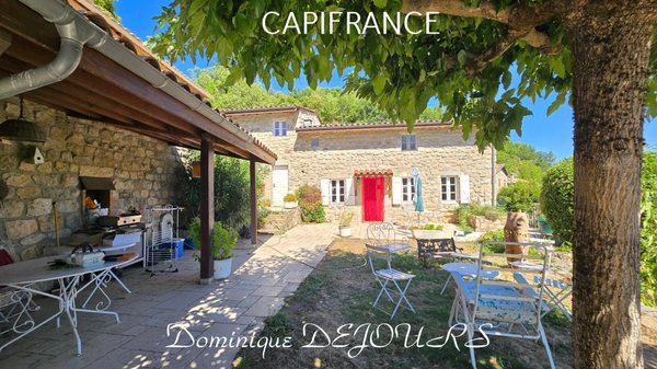 EXCLUSIVITÉ – GLUIRAS (07190) | PROPRIÉTÉ EN PIERRES – 4 HECTARES – 600 M D’ALTITUDE