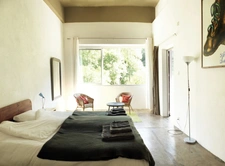 Ardèche - Ancien moulinage dans la vallée de l'Auzène - 6 logements - une grande salle 232m² - dépendance - piscine - rivière au pied
