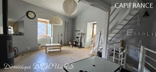 Très Belle Maison en pierres dominant la Vallée de l'Eyrieux avec une vue splendide. 3 chambres, un grand séjour et une piscine.