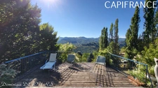 Sud-Est de la France, dans un cadre magnifique, en Ardèche magnifique maison en pierres de 320m² habitables sur 4500m² de terrain - Piscine - Exposition sud et Belle Vue dégagée