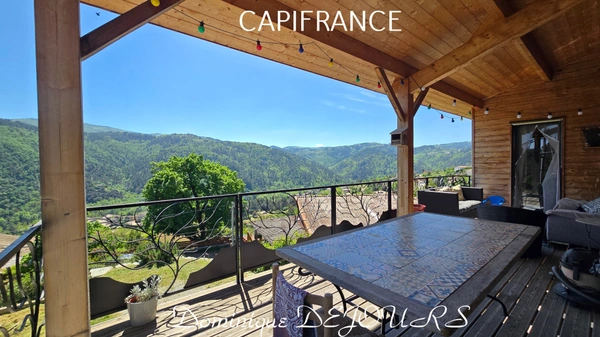 Ardèche, Vallée de l'Eyrieux, LES OLLIERES SUR EYRIEUX - Maison bioclimatique de 2018 - 126m² - espace extérieur