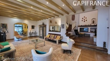 Sud-est de la France, en Ardèche à Privas (préfecture) magnifique maison d'architecte de 250m² habitable sur 3600m² de terrain - Piscine - Exposition sud et Vue dégagée
