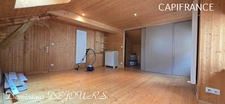 Grande maison familiale de 230m² + Studio indépendant avec un jardin, une belle terrrasse, ainsi qu'un grand local commercial de 218m² 