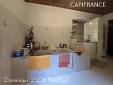 Ardèche, stone house in a preserved and quiet location - 137m² living space - garage - land