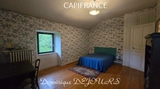 Grande maison bourgeoise de 400m² habitable et son parc de 9700m²au bord de la rivière La Glueyre