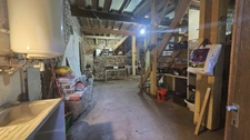  Maison de village en pierre avec terrasse, grand séjour, cuisine équipée, 4 chambres, atelier et caves, à DUNIERE SUR EYRIEUX (07), à 35 mn de Valence (26)
