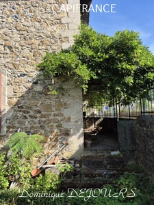 Ardèche - Vallée de l'Eyrieux - St Sauveur de Montagut - Maison en pierres de 138m² habitables - 4 chambres - Garage 54m²
