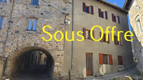 Saint Martin de Valamas - Maison de village immédiatement habitable.
